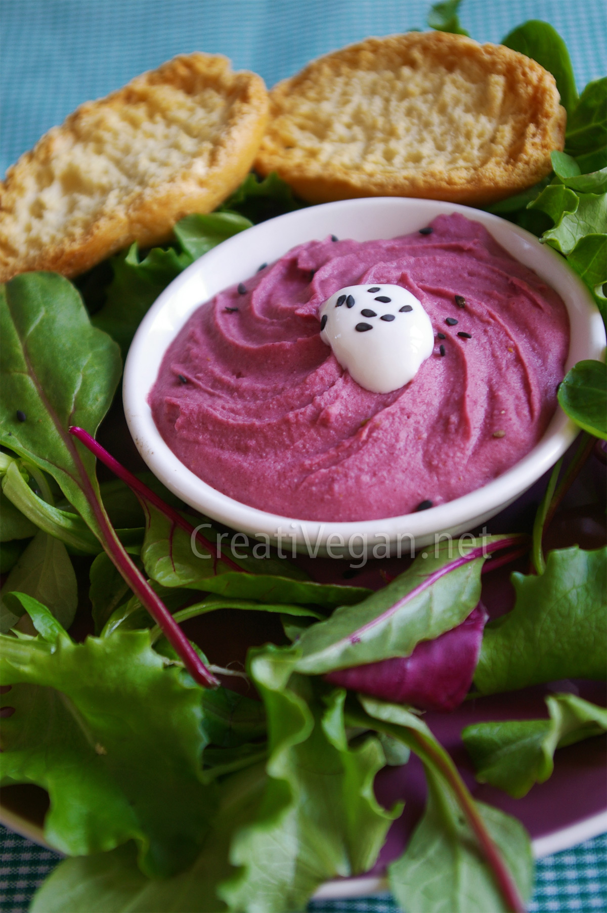 paté de judías rojas, tomates secos y remolacha paté de judías rojas, tomates secos y remolacha