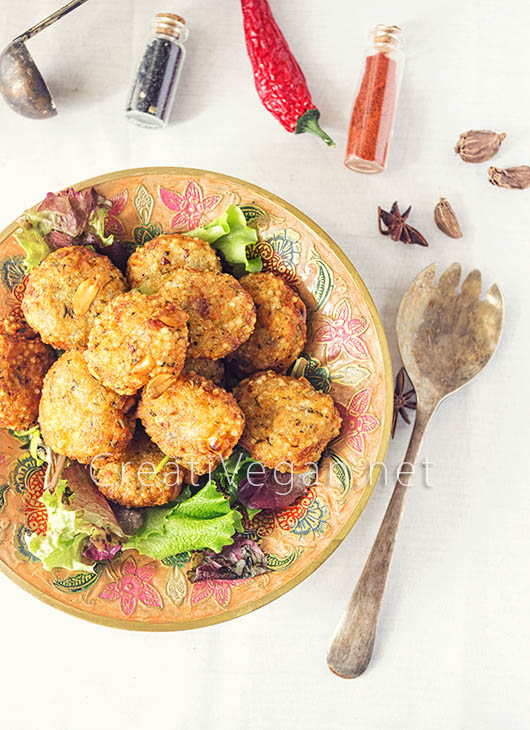 Sabudana vada - CreatiVegan.net